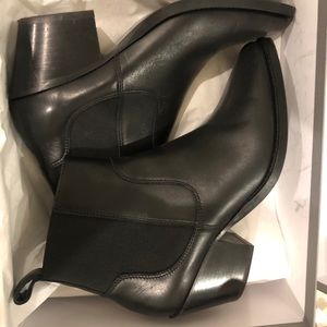 Womens Everlane leather boots 8